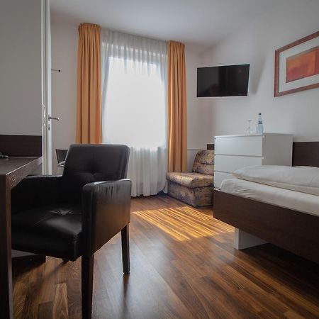 Hotel Goldene Gans Манхайм Екстериор снимка